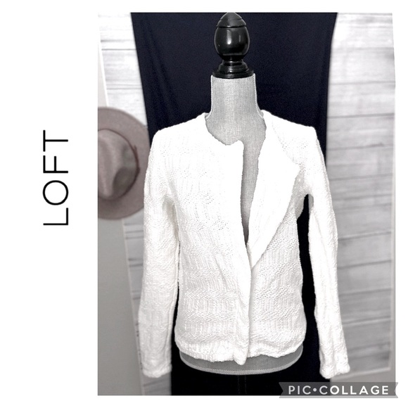 LOFT Sweaters - LOFT TEXTURED RAYON BLEND ASYMMETRICAL ZIP CARDIGAN SWEATER